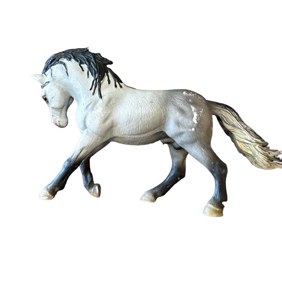 SCHLEICH & SAFARI - BUNDLE OF 37 ANIMALS INCLUDE HORSES, ELEPHANTS, CATS, & DOGS - Picture 3 of 16